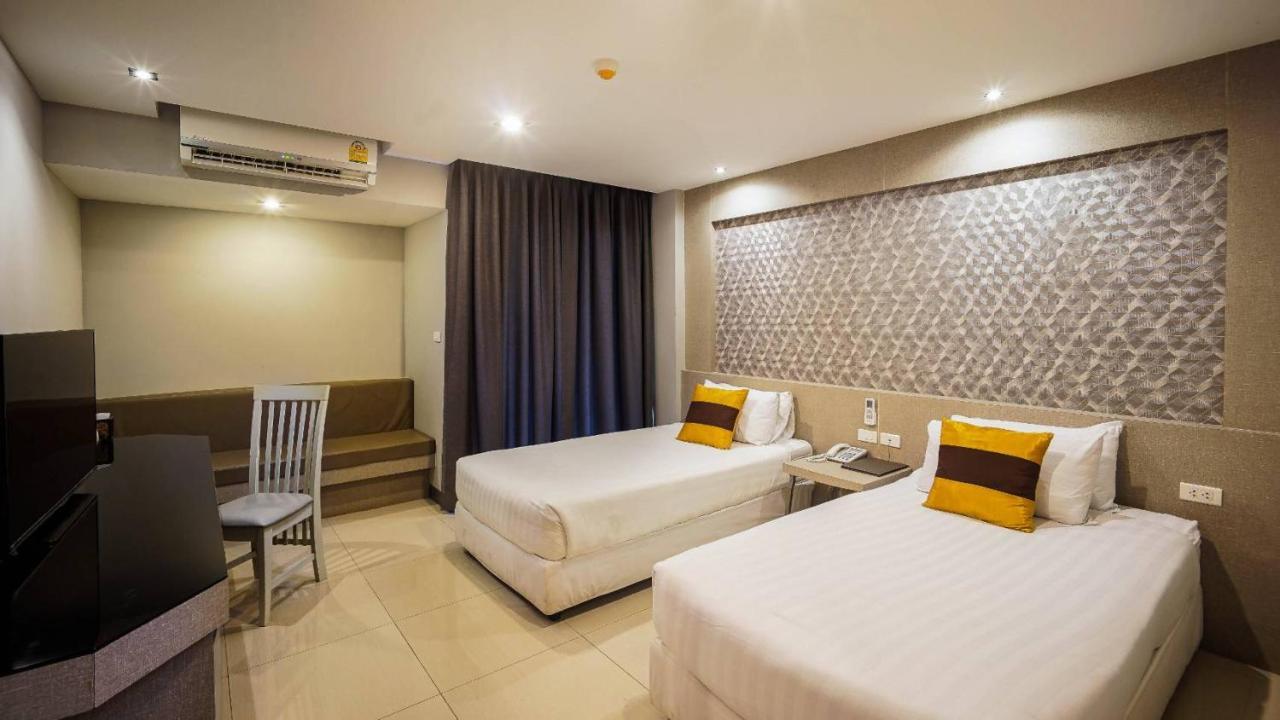 C Hotel Bangna Bangkok Esterno foto