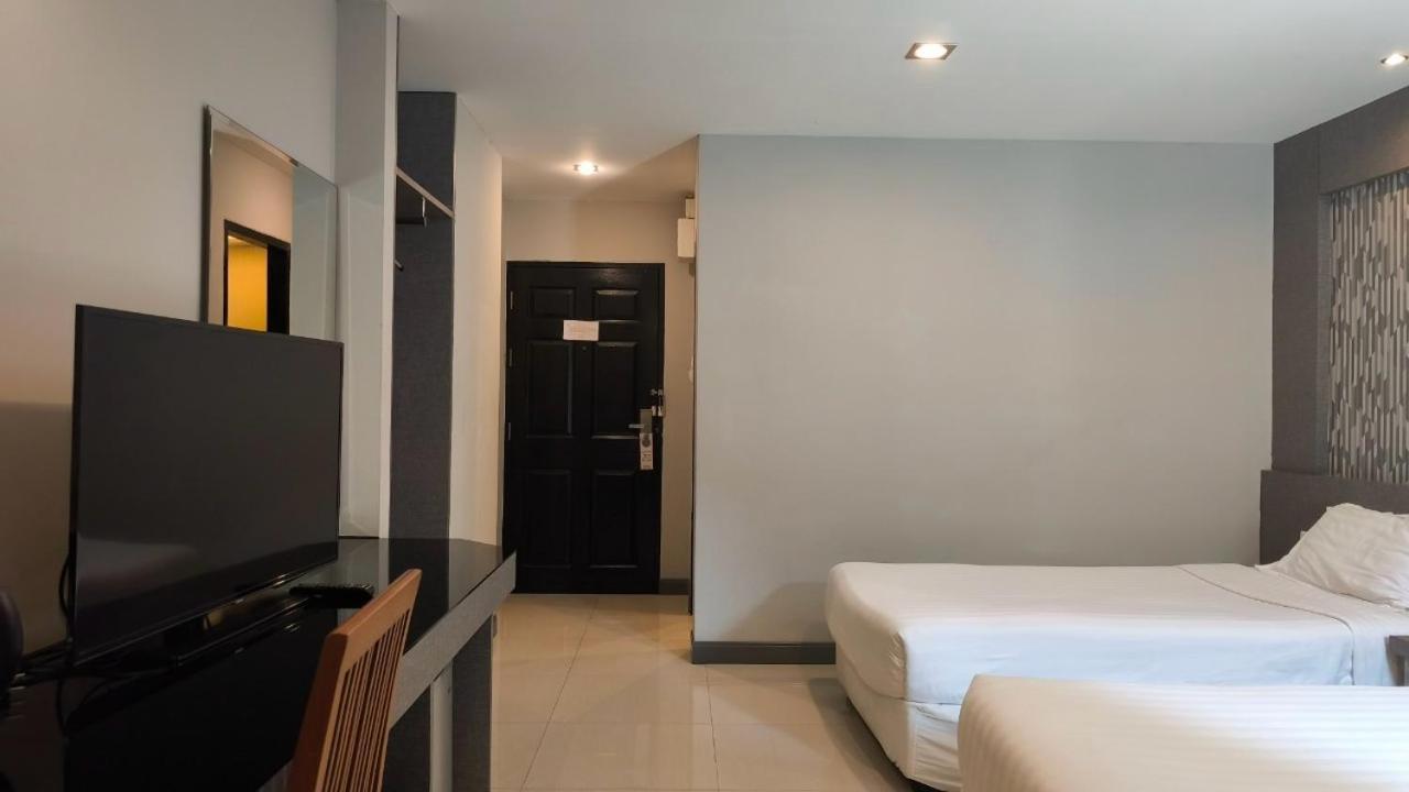 C Hotel Bangna Bangkok Esterno foto